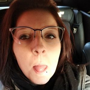 Meet your Posher, Ange